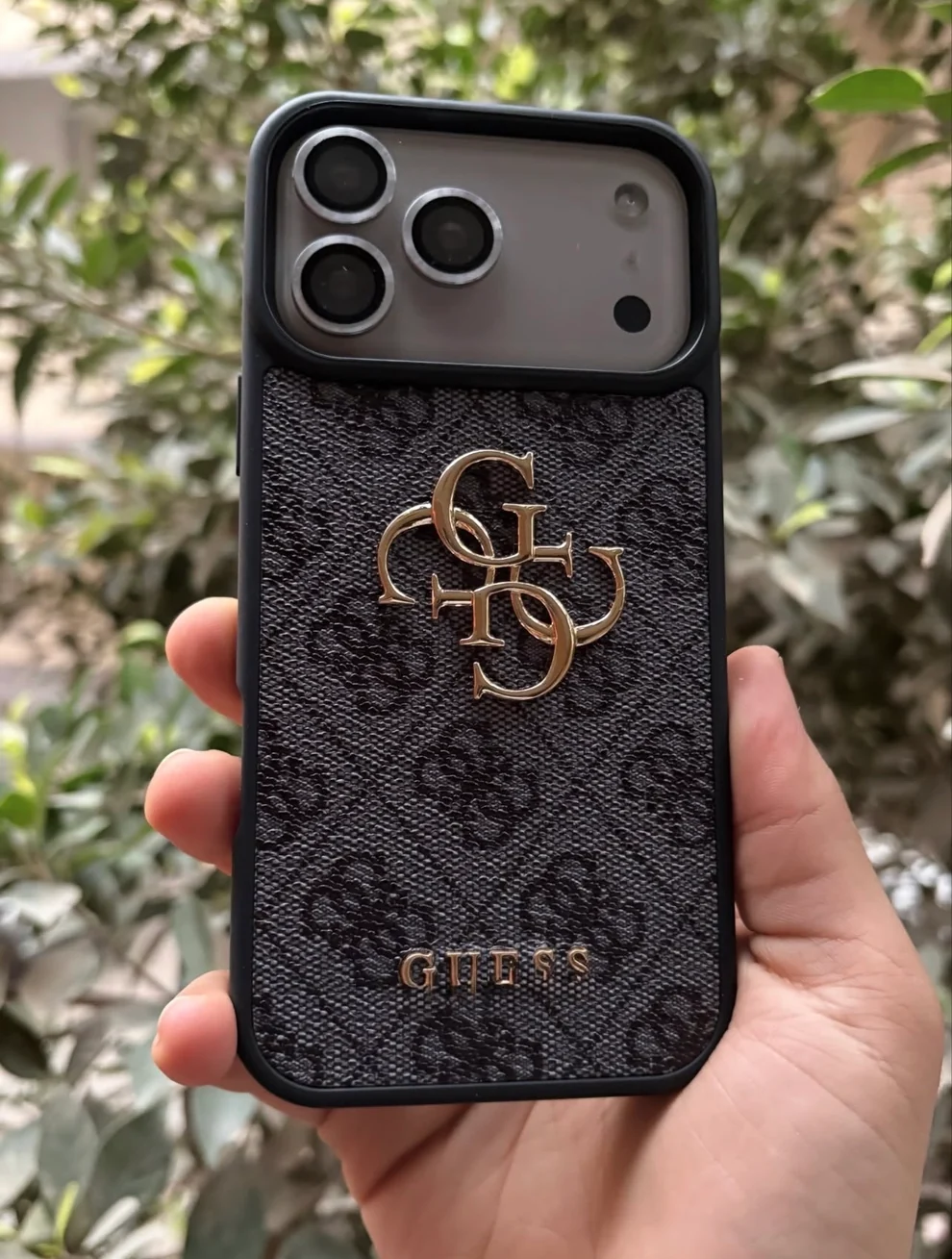Guess Official Signature Premium Case G̶U̶E̶S̶S̶