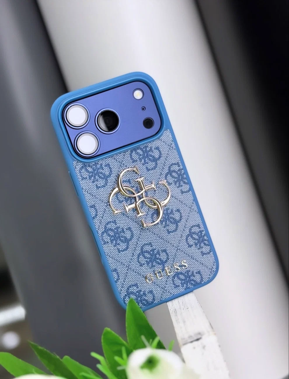 Guess Official Signature Premium Case G̶U̶E̶S̶S̶