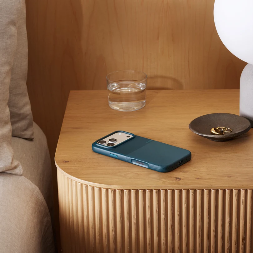 Beats Rugged Magsafe (ic) Animation Case With Camera Control Button