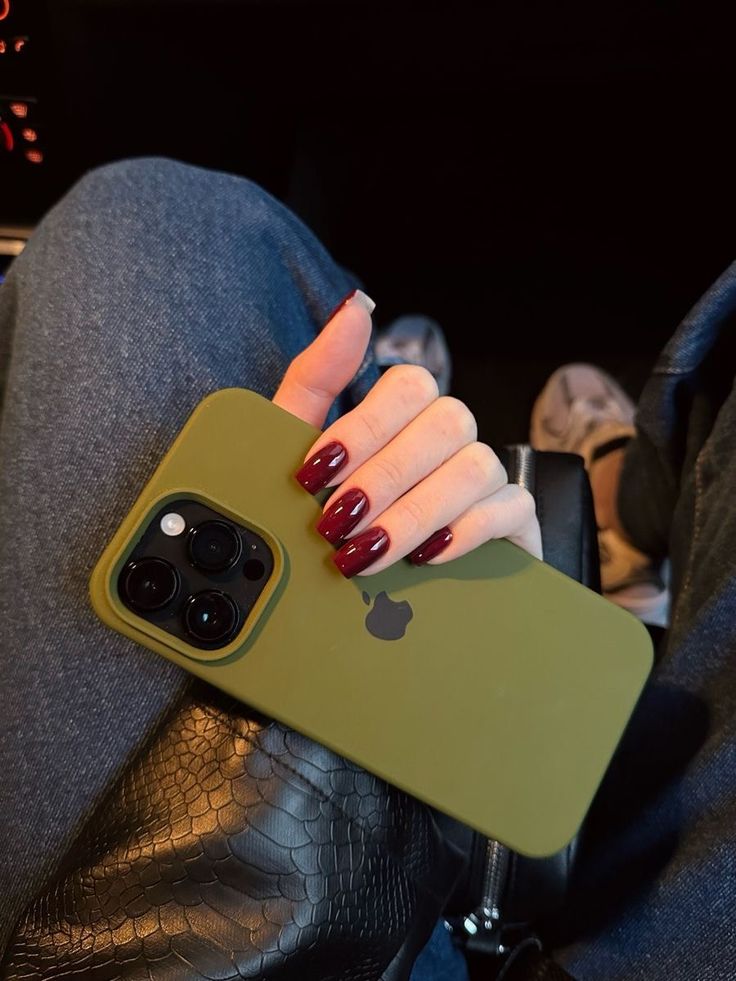 Olive Green Apple Logo Silicone Case💚