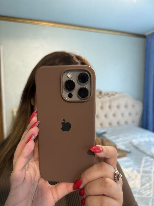 Desert Titanium Apple Logo Silicone Case 🤎