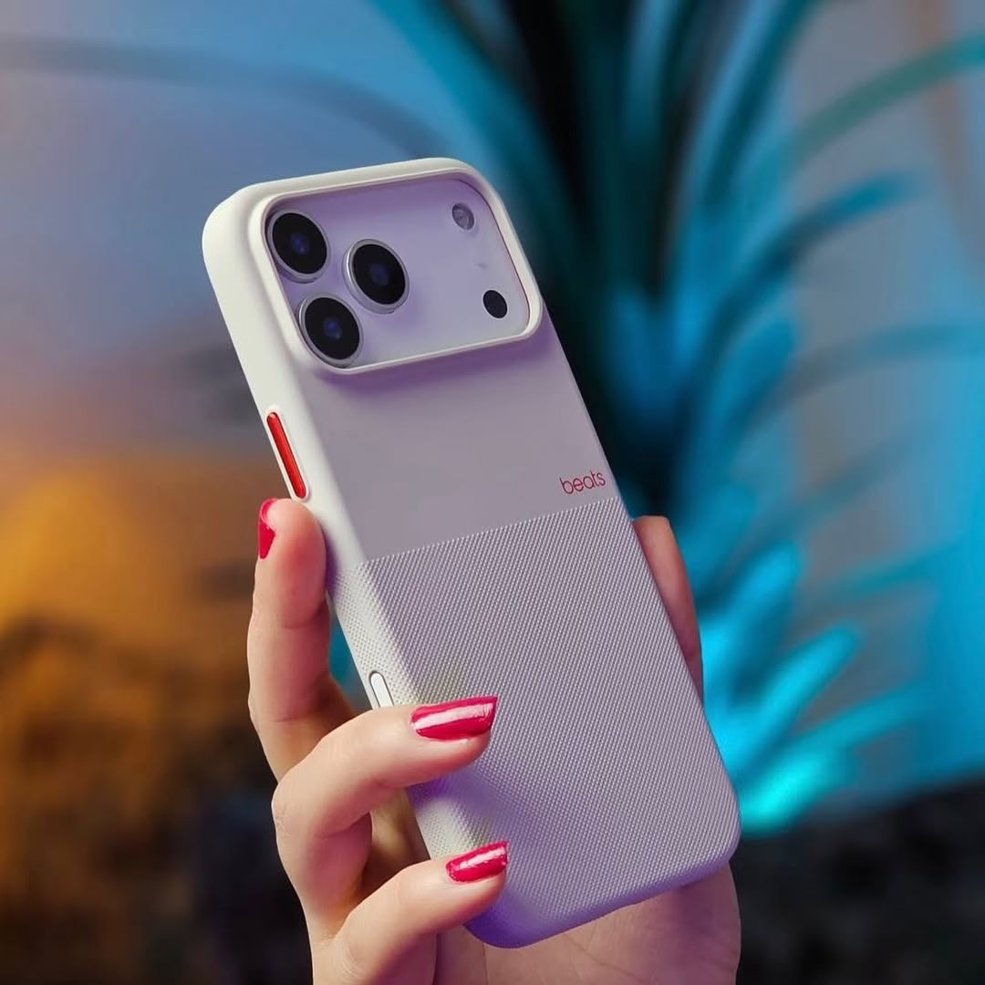 Beats Rugged Magsafe (ic) Animation Case With Camera Control Button