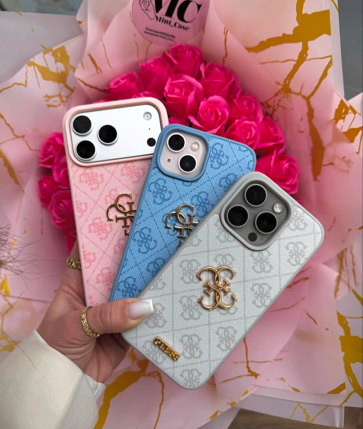 Guess Official Signature Premium Case G̶U̶E̶S̶S̶